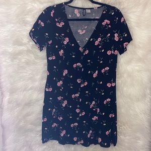 Divided H&M black floral dress size 12